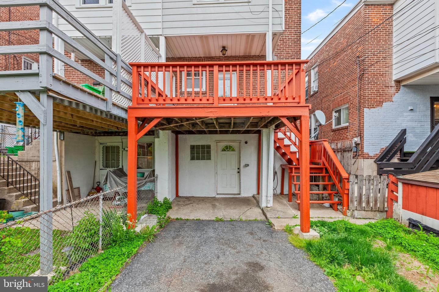 120 N Saint George Street photo 5