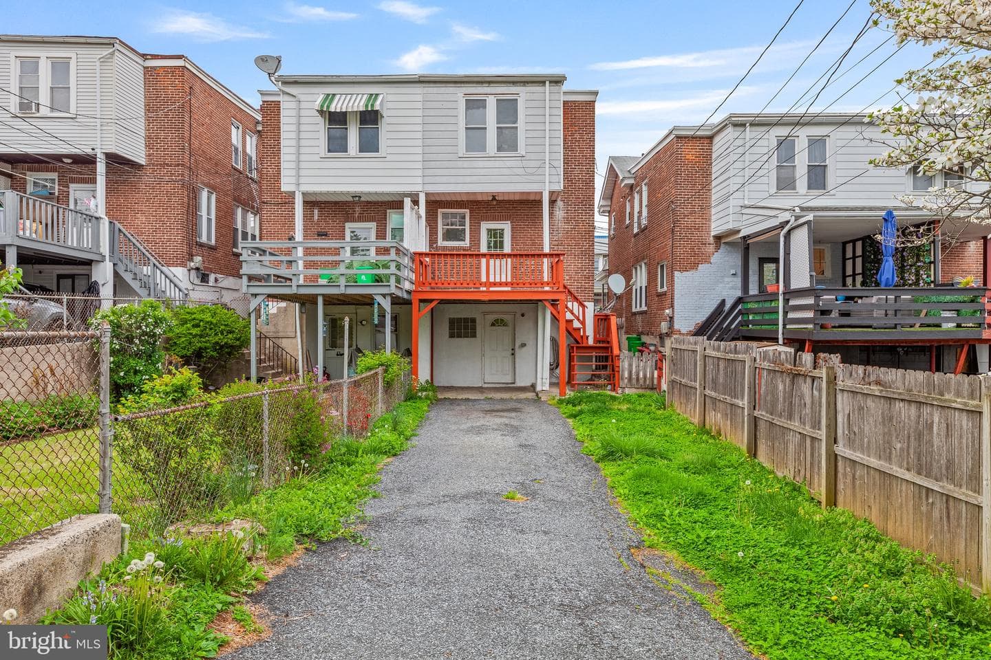 120 N Saint George Street photo 6