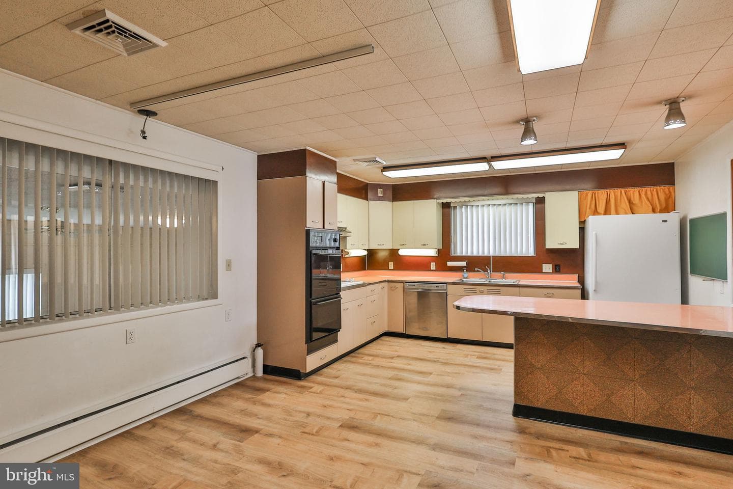 1220 S Lumber Street photo 10