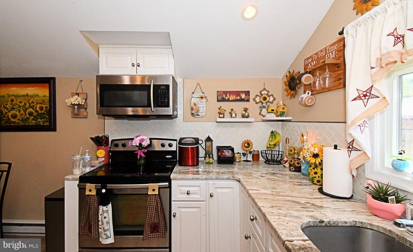 910 Fernwood Street photo 13