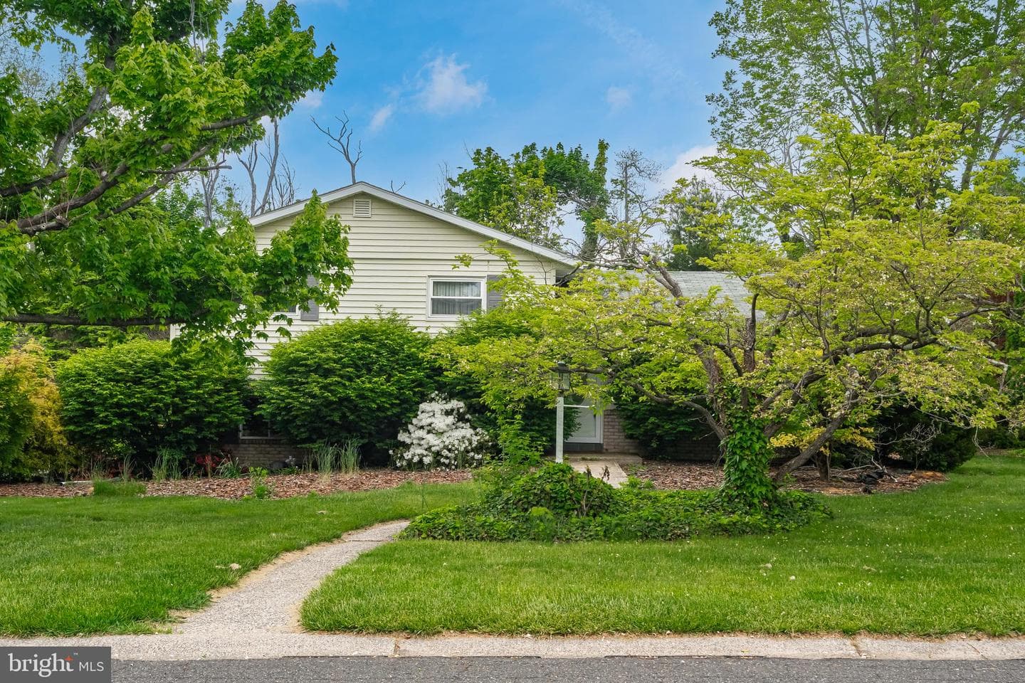 5131 Fairlawn Road photo 4