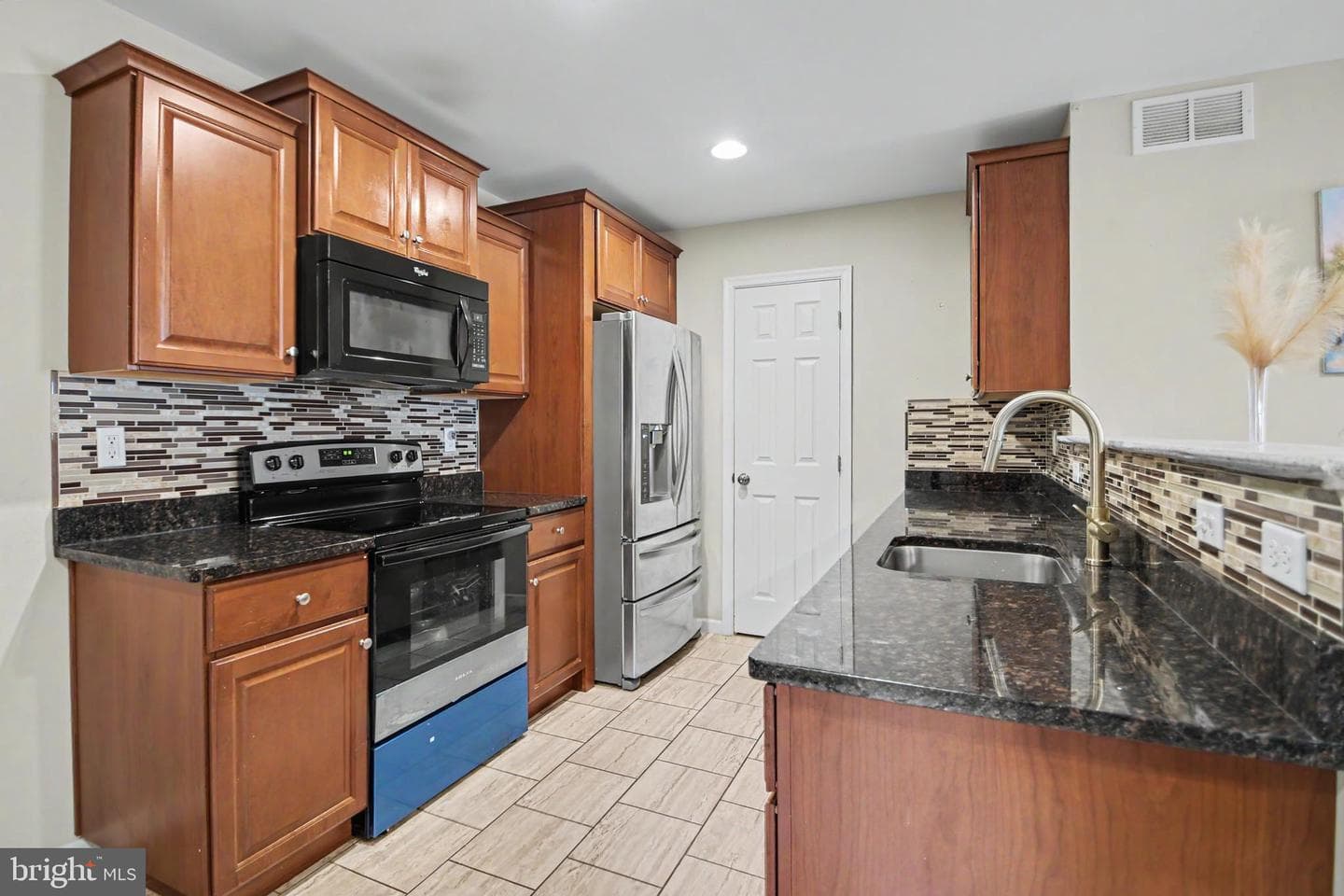 3410 Seip Road photo 10