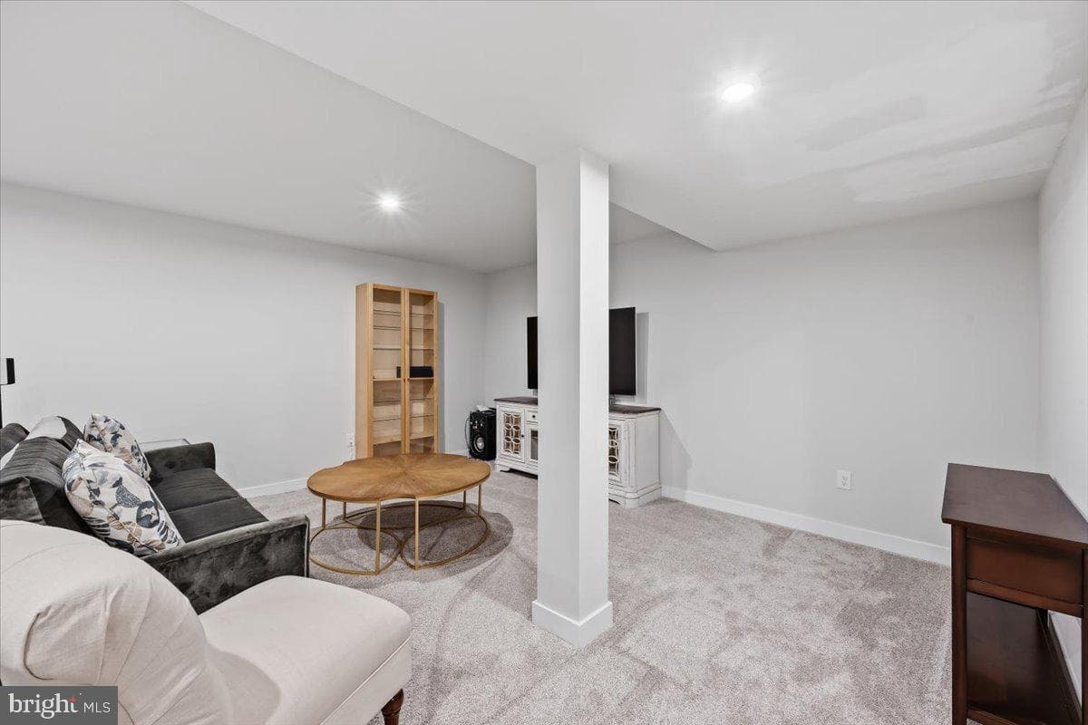 8150 Parker Place photo 48