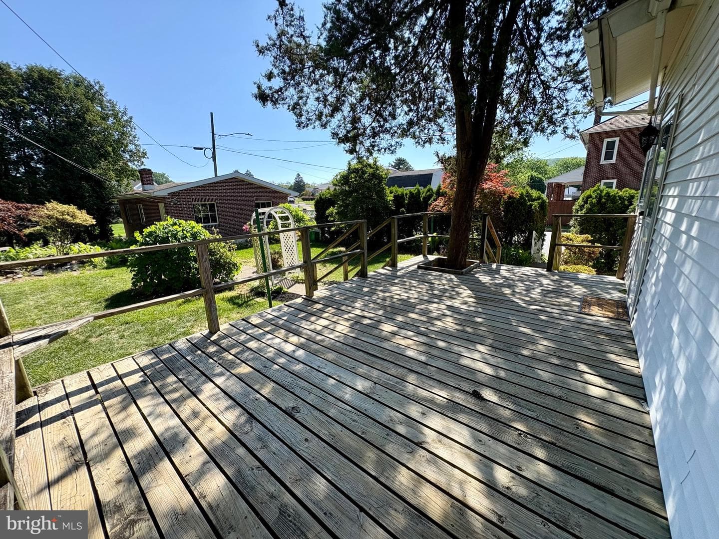 1731 Chapel Avenue photo 28