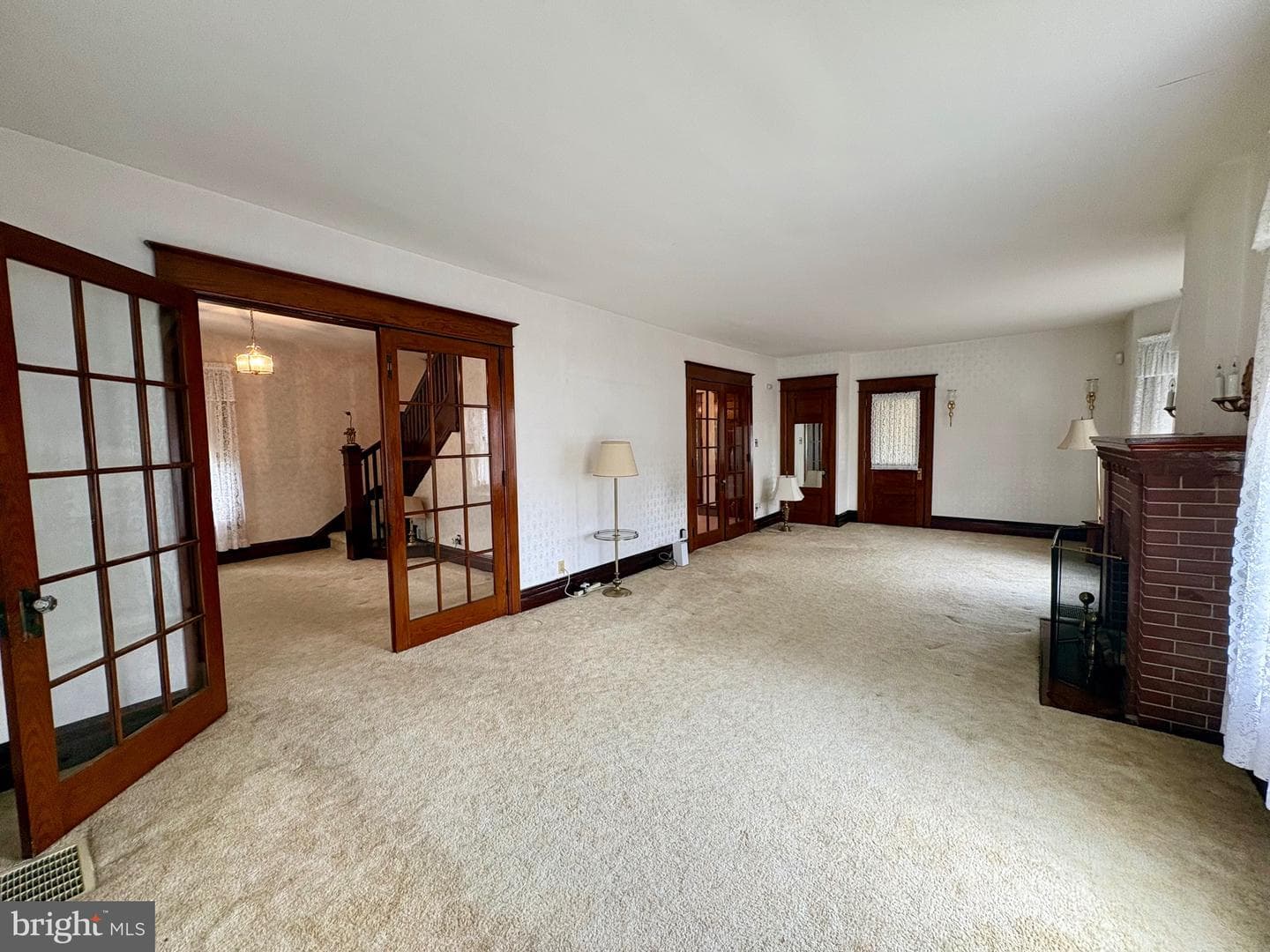 1731 Chapel Avenue photo 9