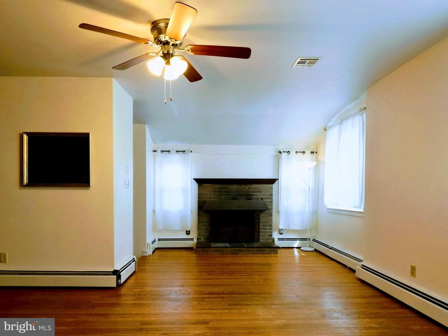 172 Harrison Street photo 3