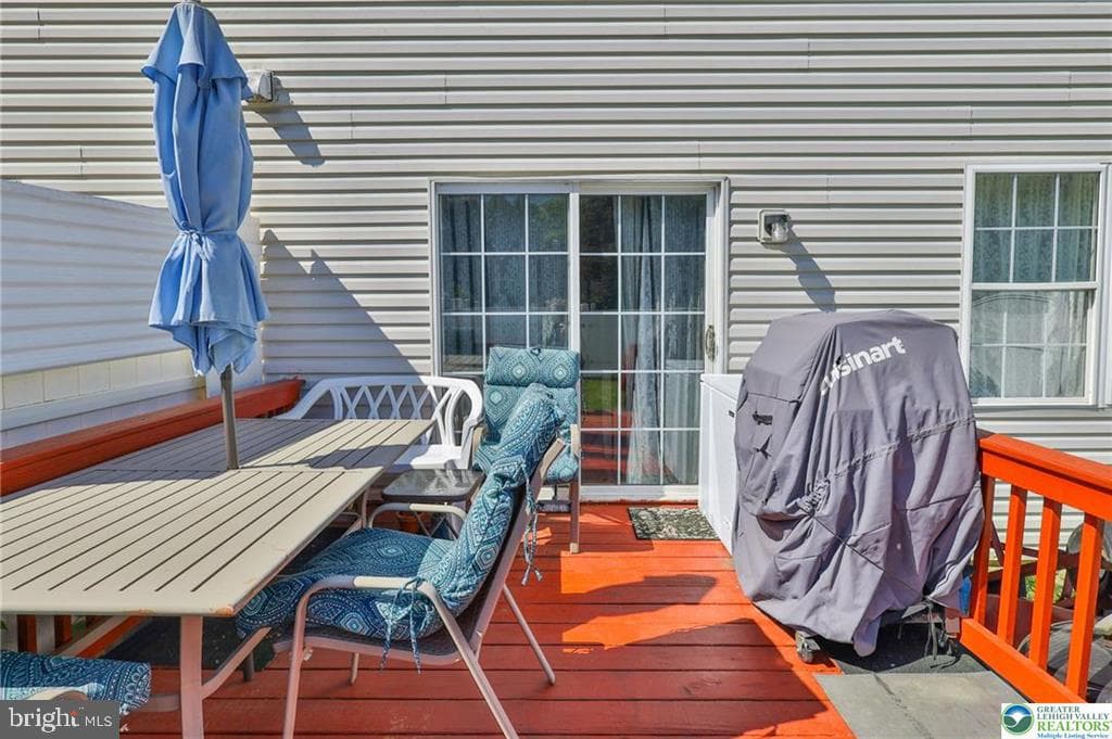 6411 Pioneer Drive photo 51