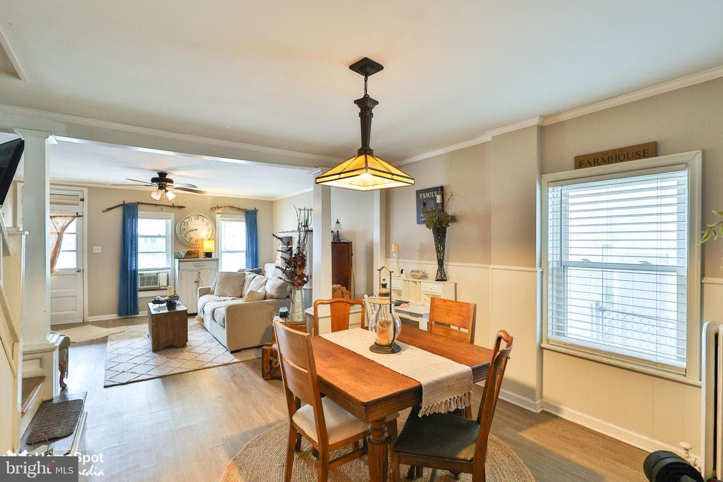 247 Adrain Street photo 6