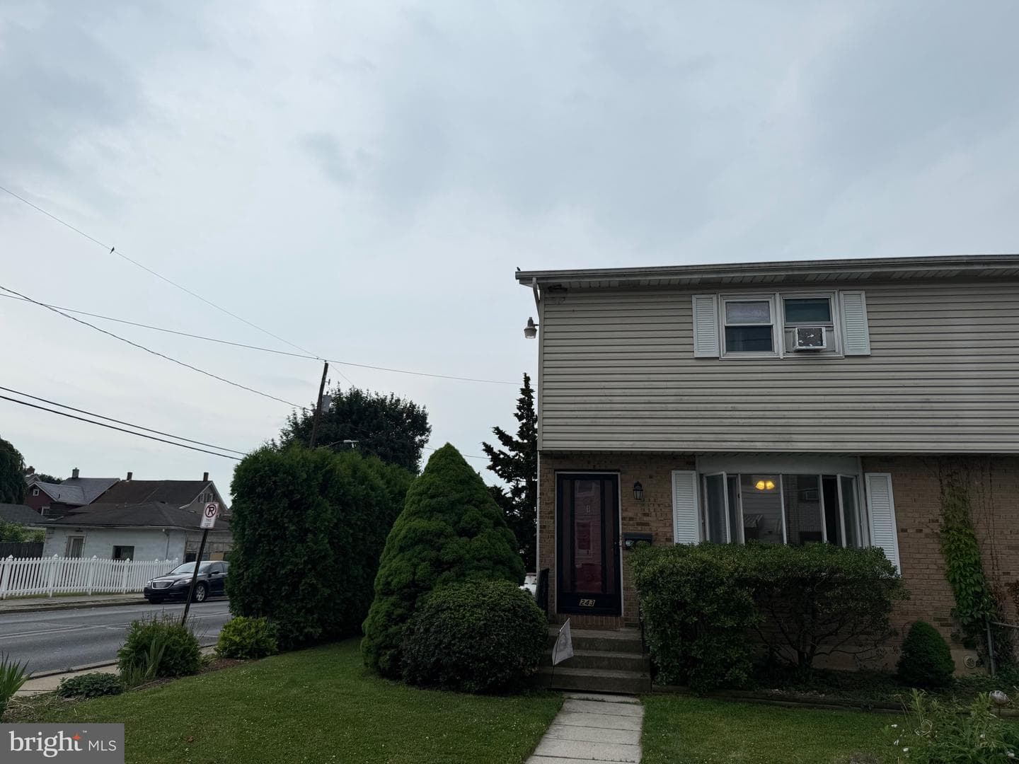 243 Wood Street photo 3