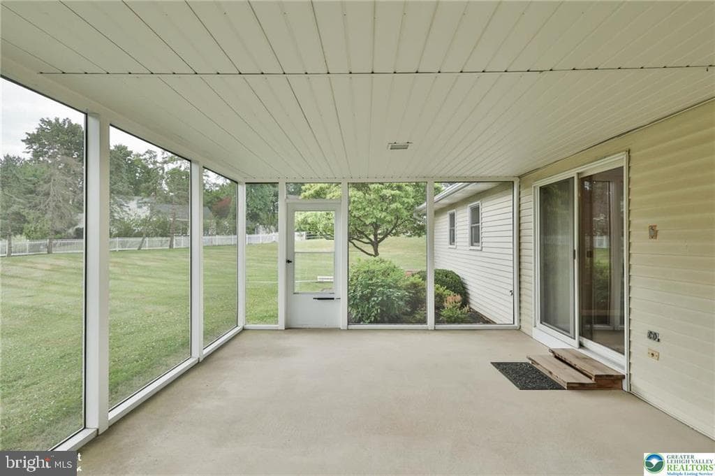 4354 Fieldstone photo 12