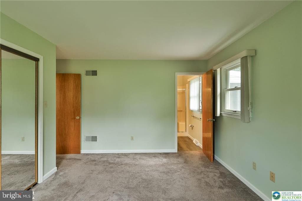 4354 Fieldstone photo 13