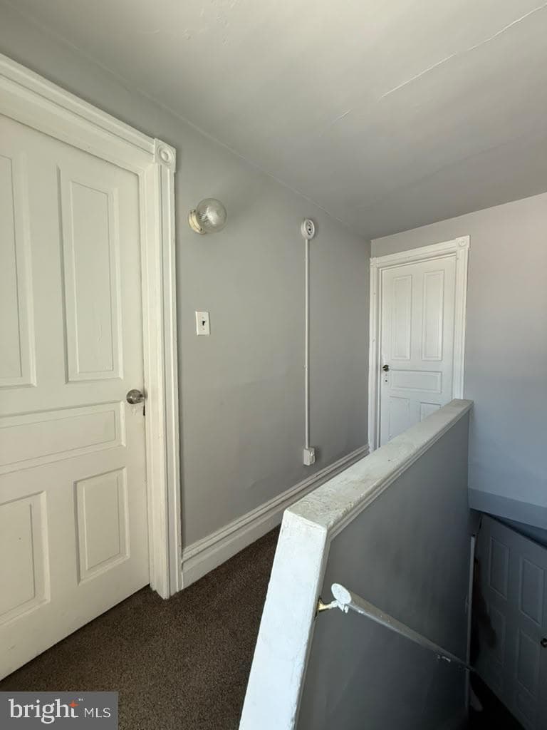 528 W Tilghman Street photo 6