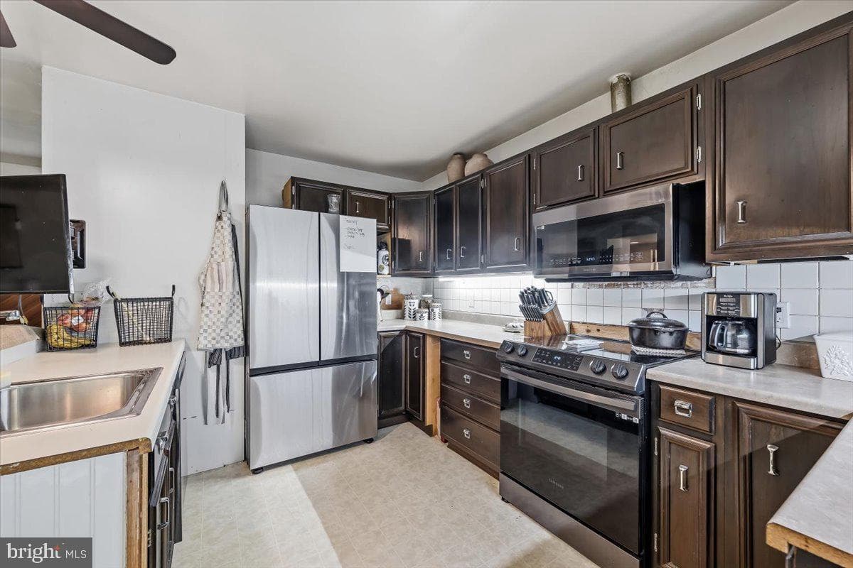 5340 2nd Street photo 6
