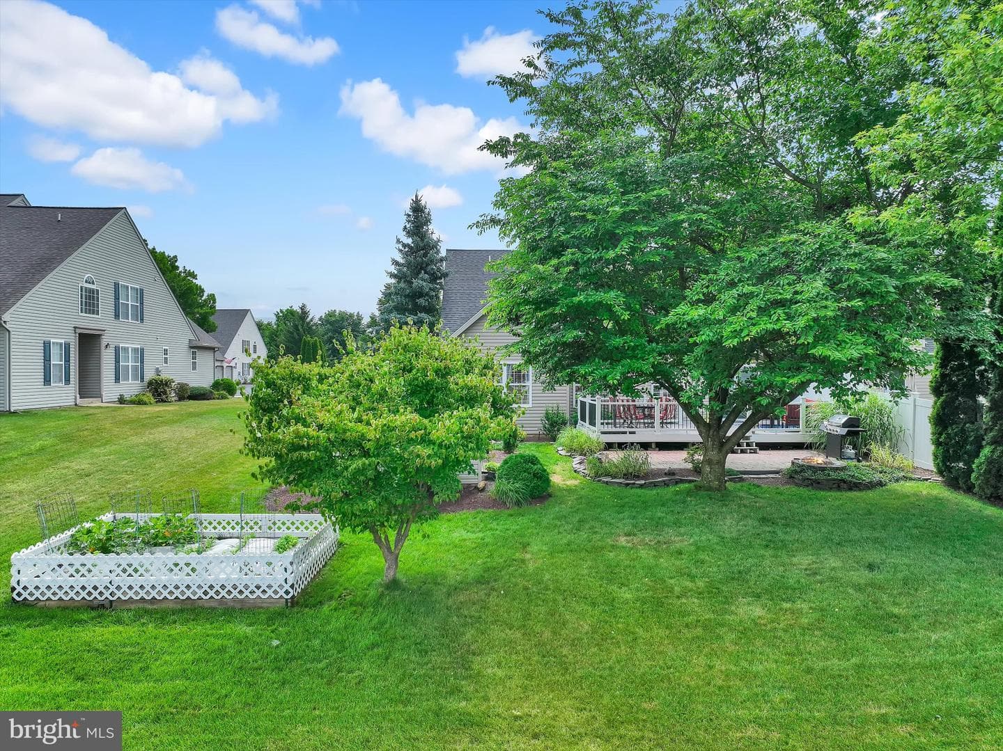 2184 Greenmeadow Drive photo 37