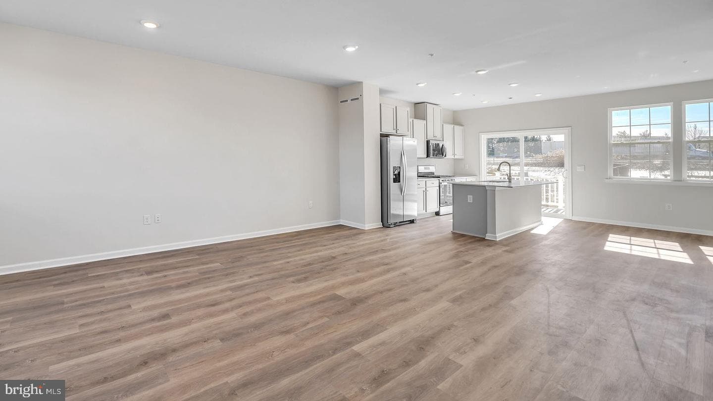 8307 Brodie Court photo 38