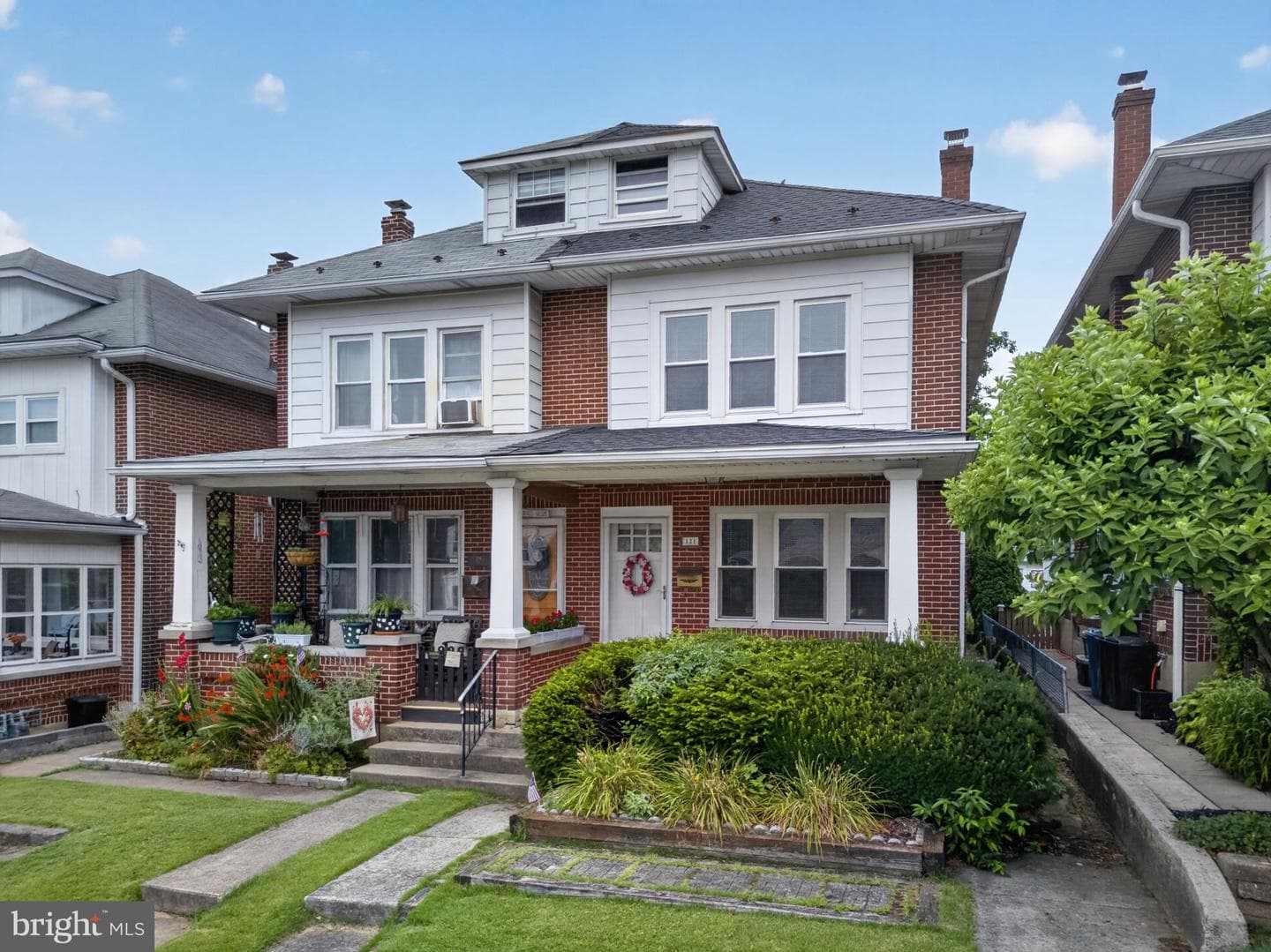 121 E Elm Street, Emmaus