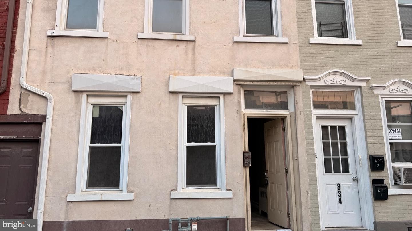 832 Chestnut photo 26