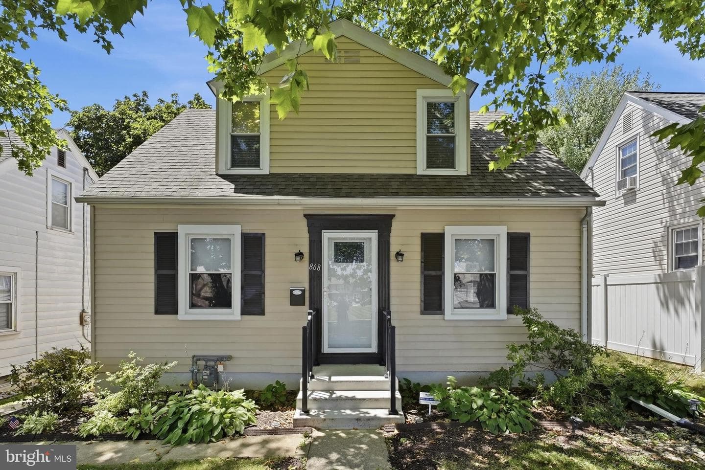 868 N Irving Street, Allentown