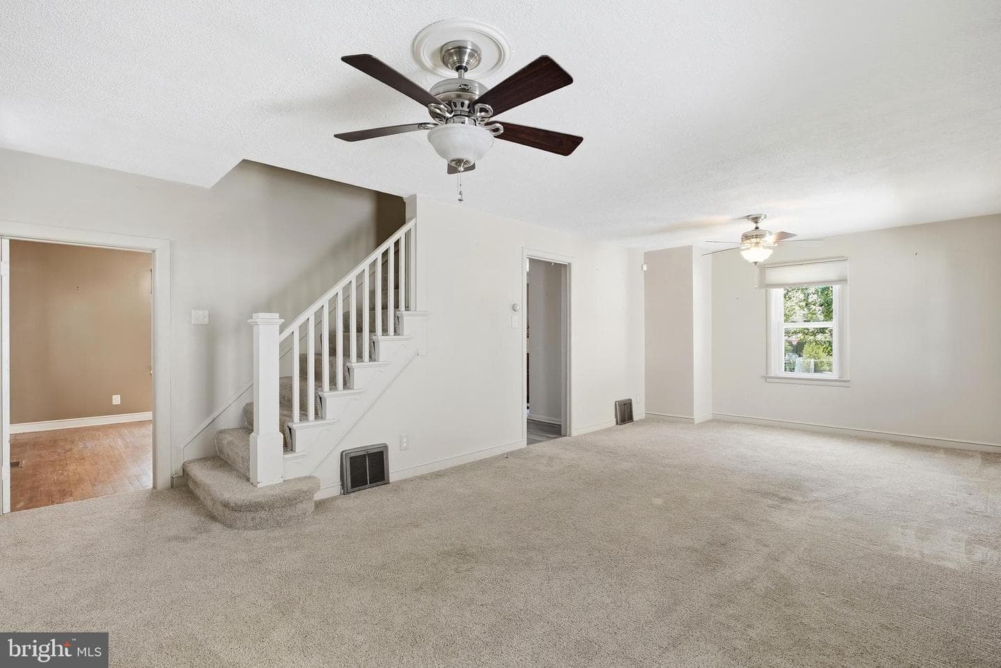 868 N Irving Street photo 7