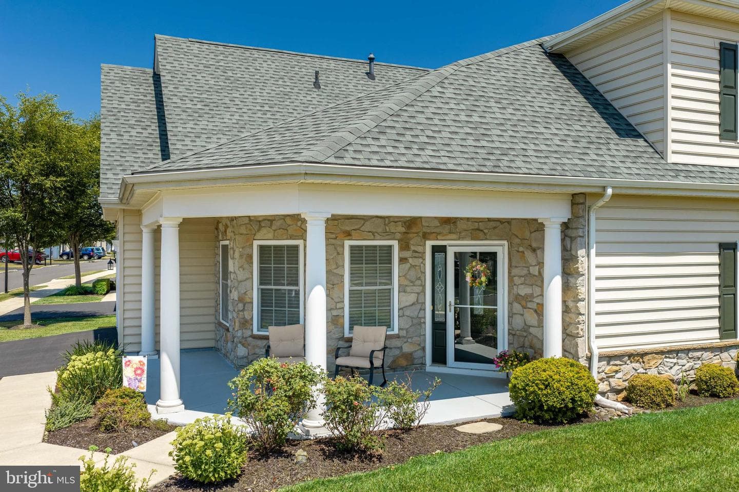 4406 Colonial, Center Valley