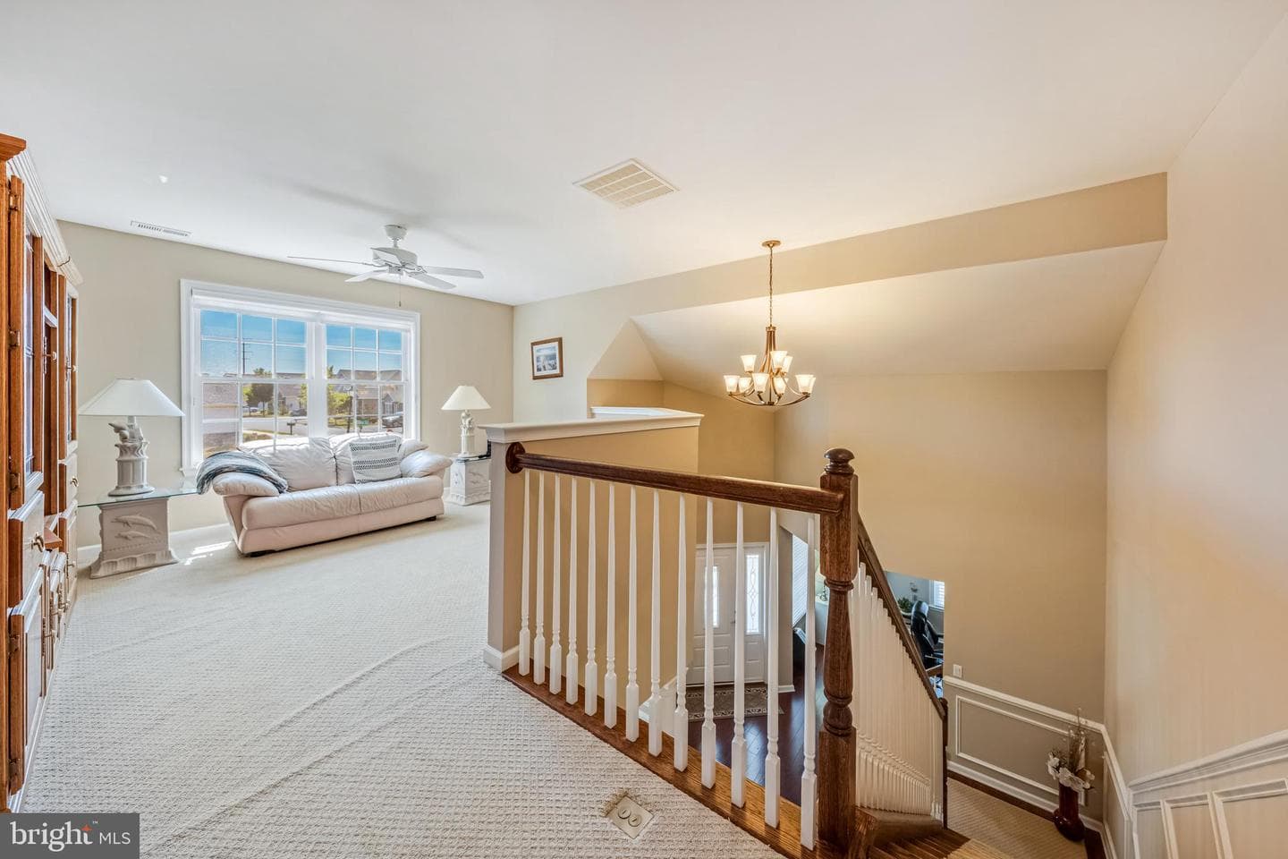4406 Colonial photo 28