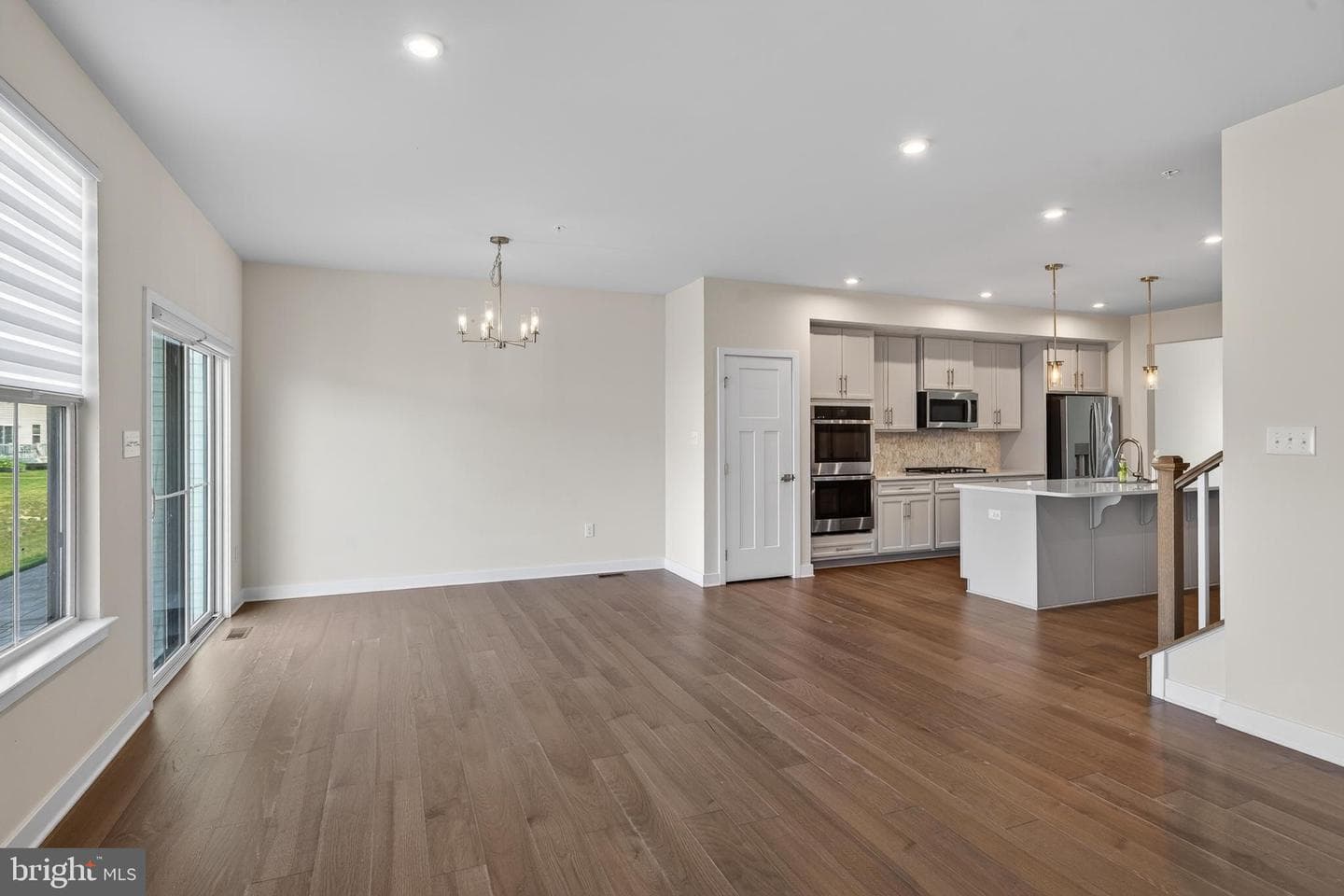 1047 Watson Court photo 15