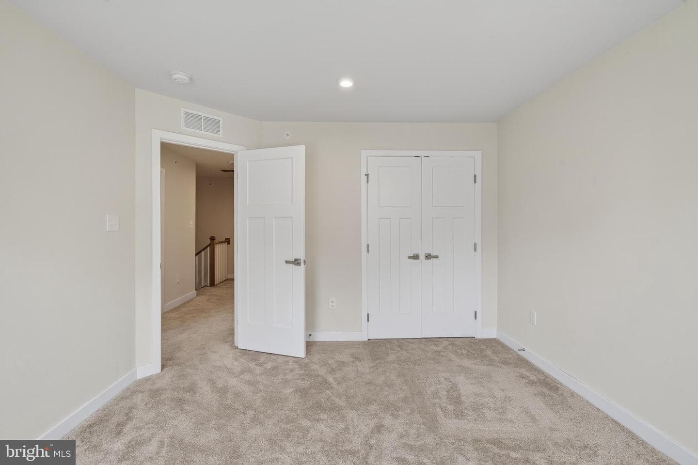 1047 Watson Court photo 36