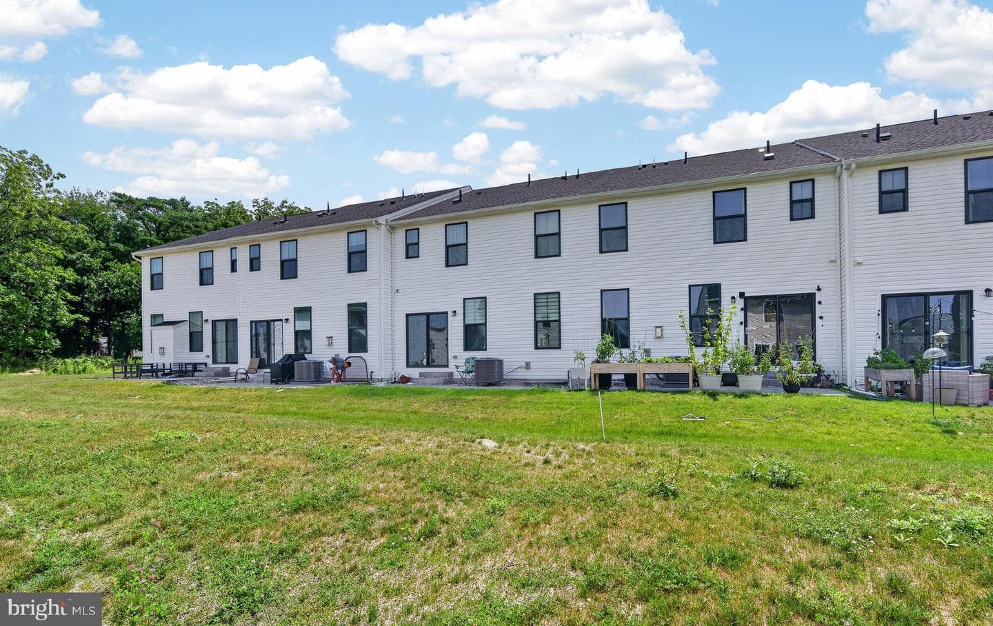 1047 Watson Court photo 48
