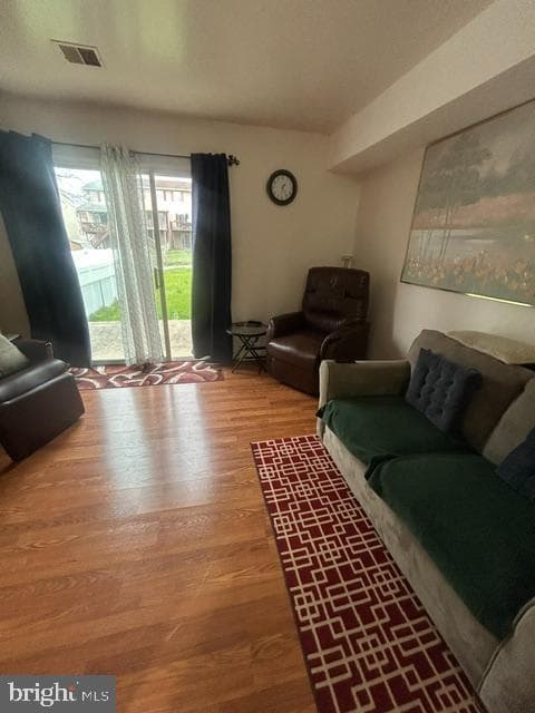 415 N Filbert Street photo 10