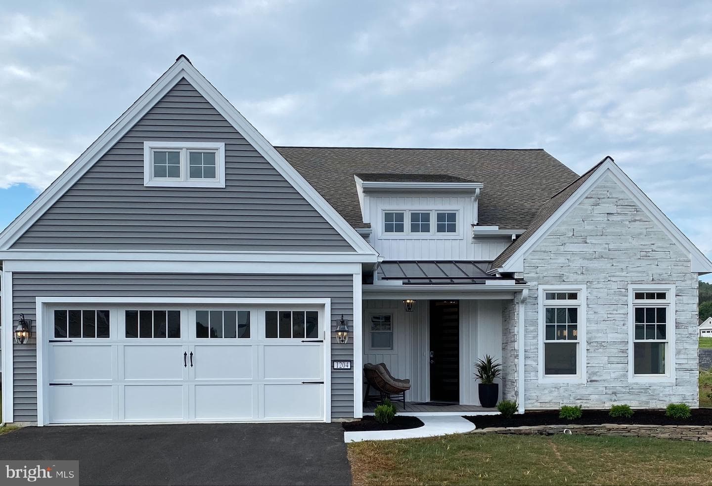 1204 Mosaic Drive #409, Lebanon