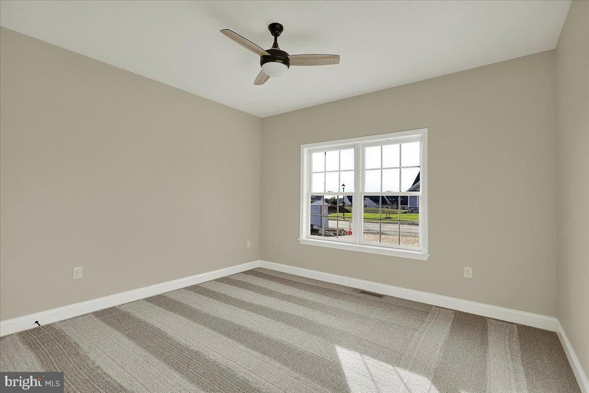 04 Rolling Meadow Road photo 15