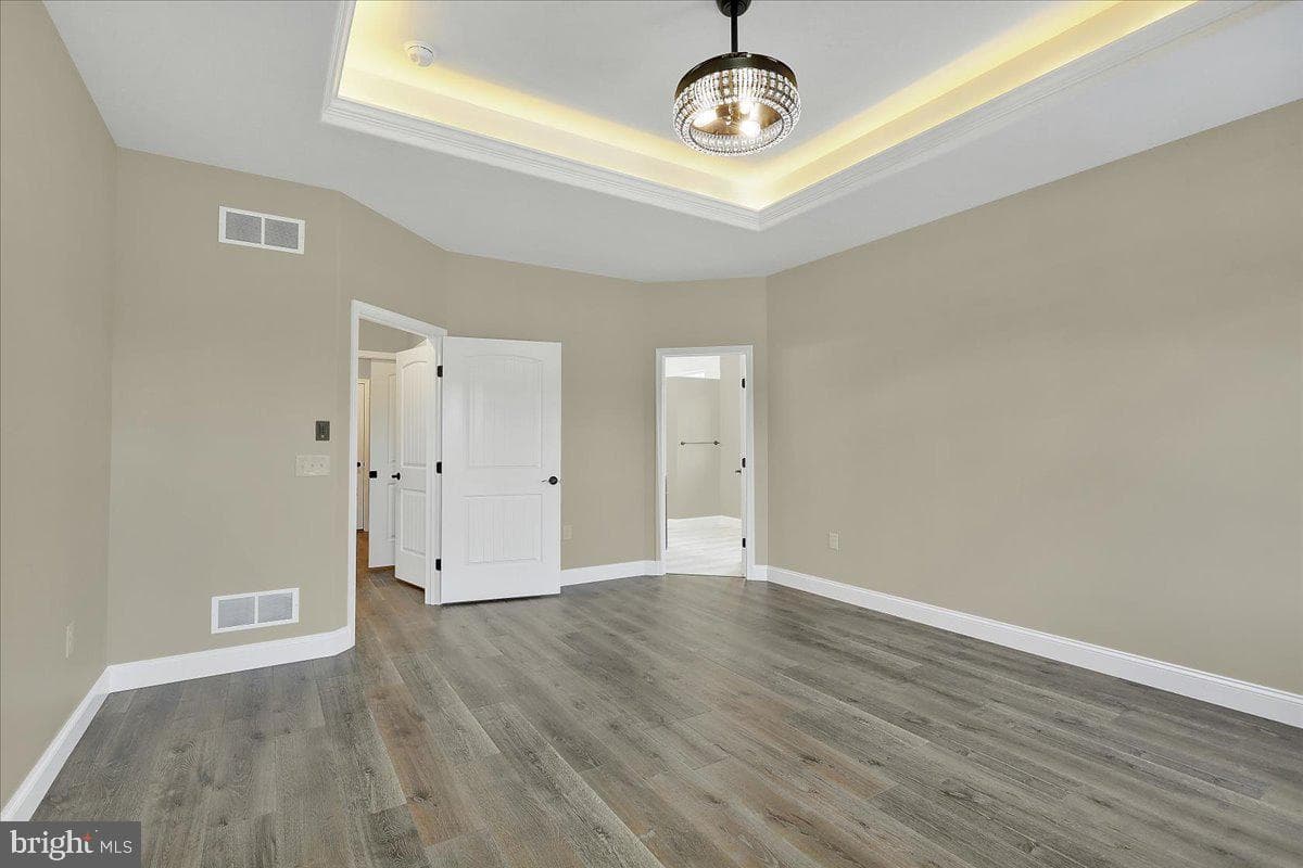 04 Rolling Meadow Road photo 22