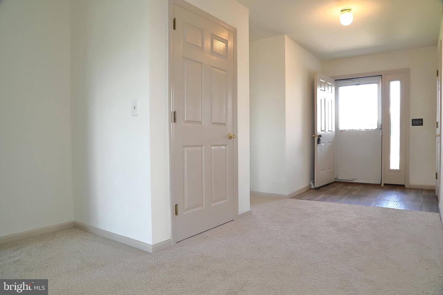 597 Blueberry Lane photo 8