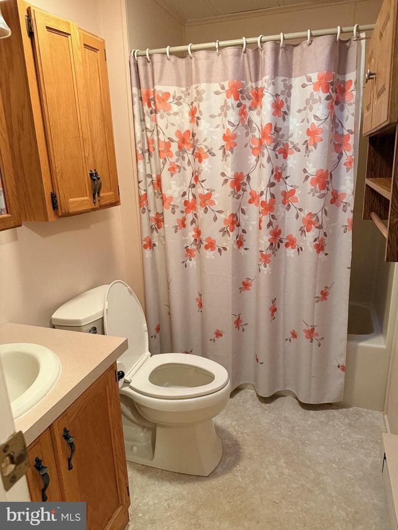 303 Maple Ave Tp-0211 photo 15