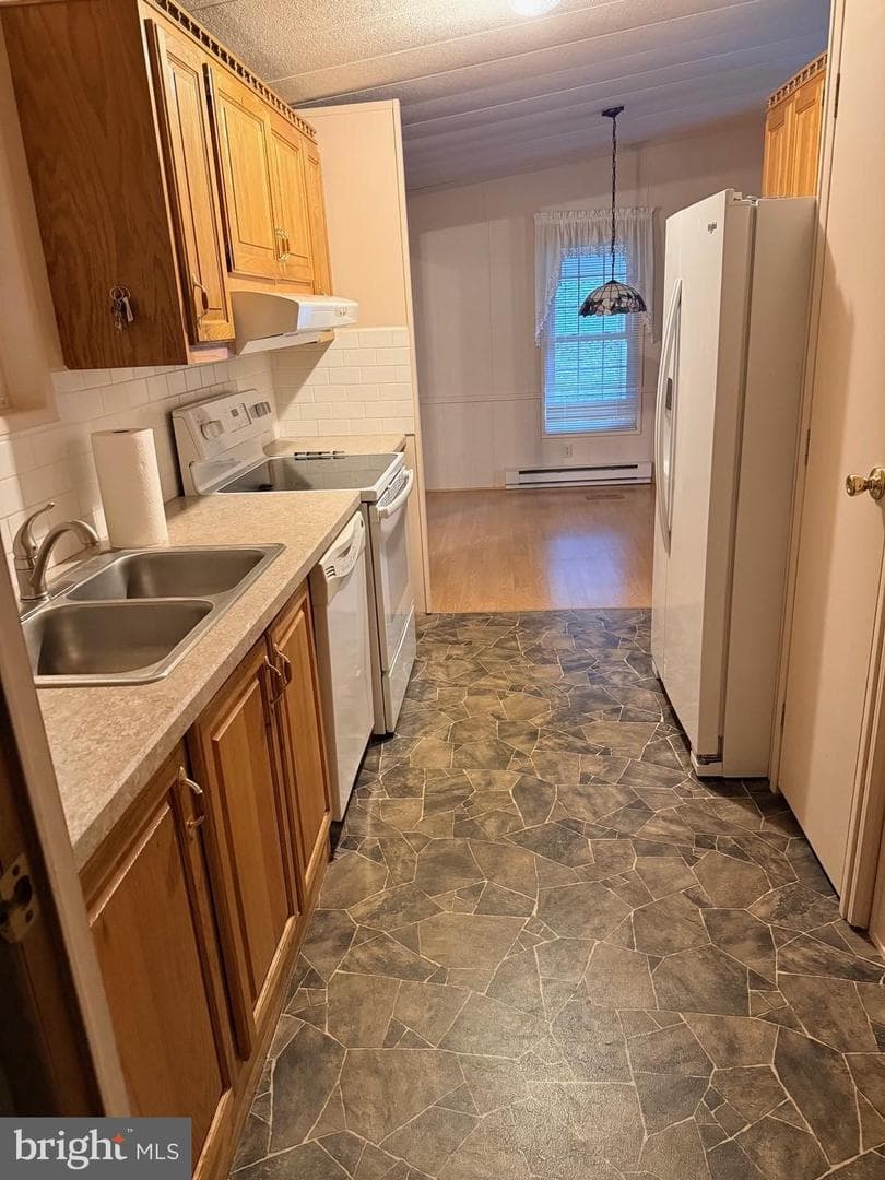 303 Maple Ave Tp-0211 photo 4