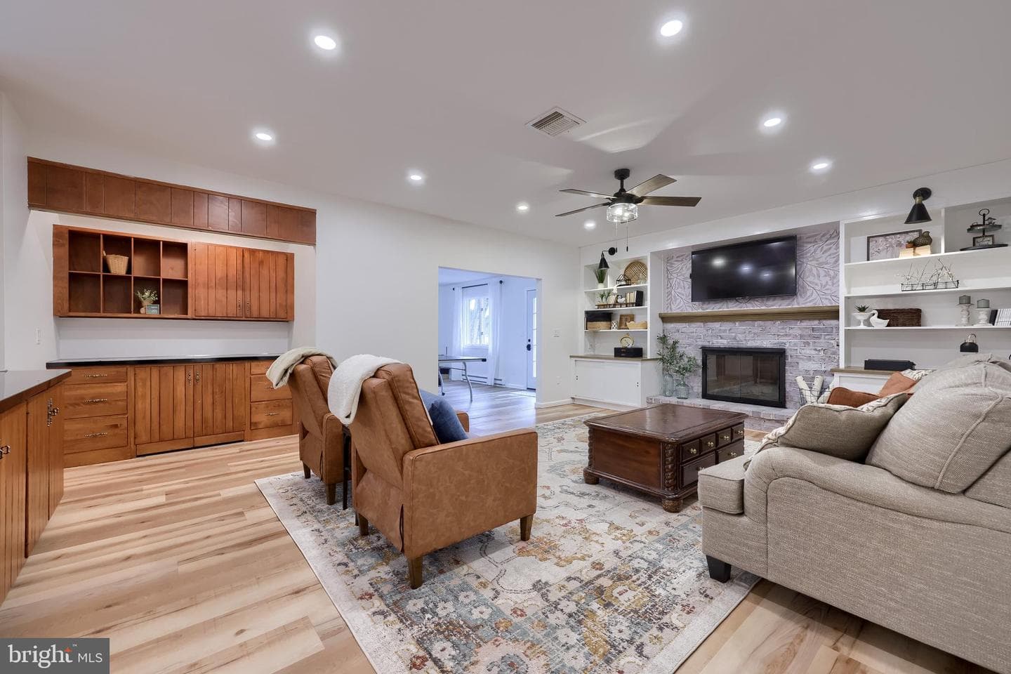 701 Colony Drive photo 19