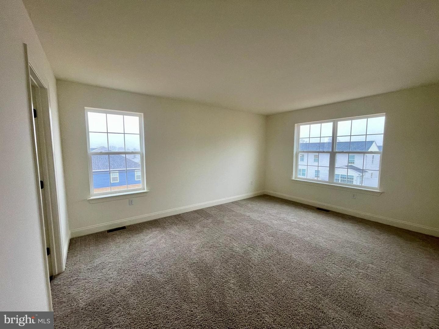 305 Jasmine Drive photo 25