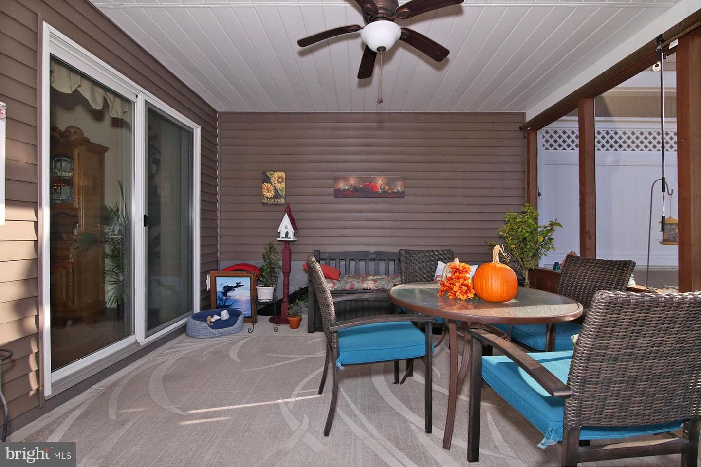 1122 Alden Way photo 31
