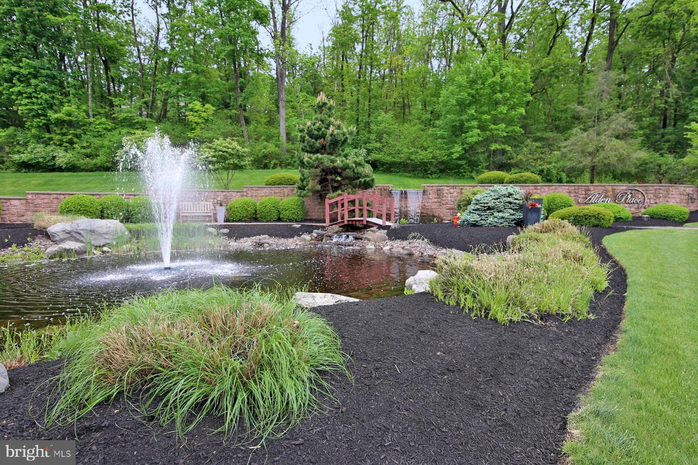 1122 Alden Way photo 51