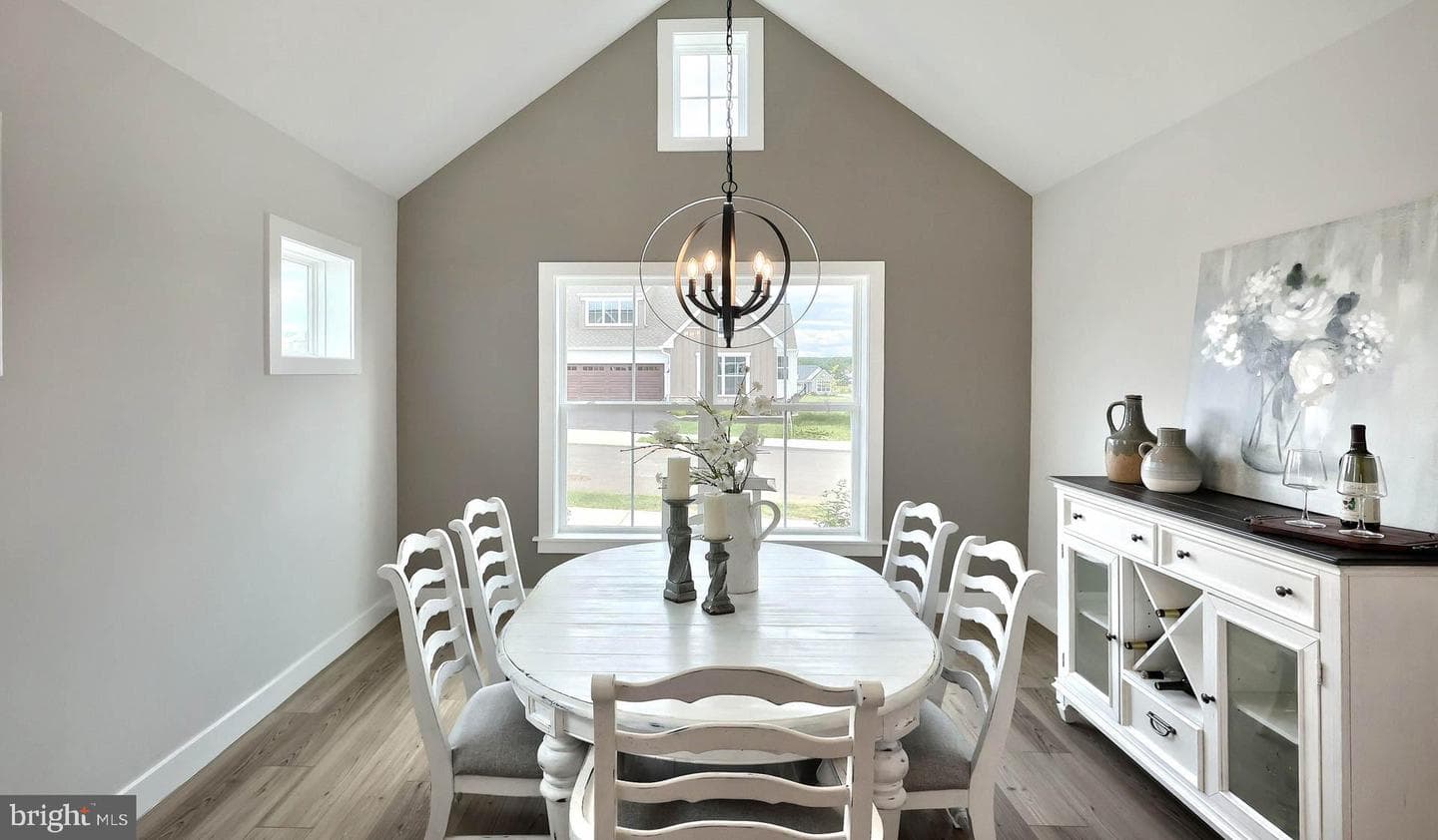 529 Stone Gate Boulevard photo 13