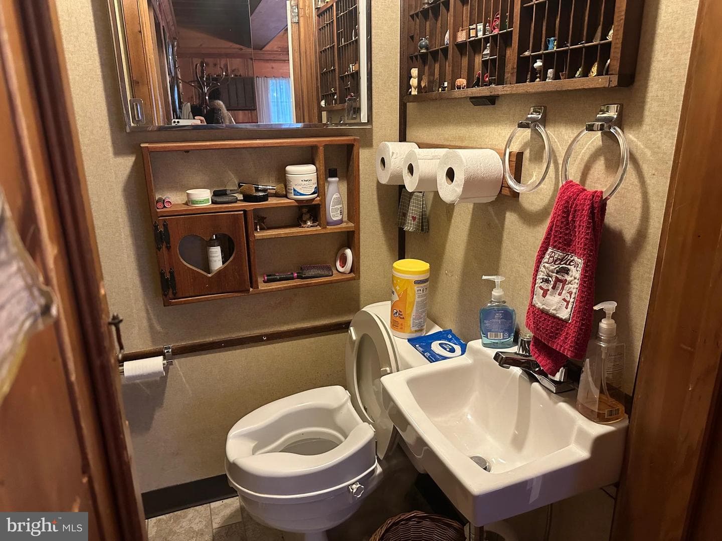 108 Heights Avenue photo 25