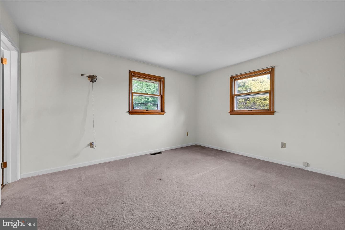 629 Pajabon Drive photo 16