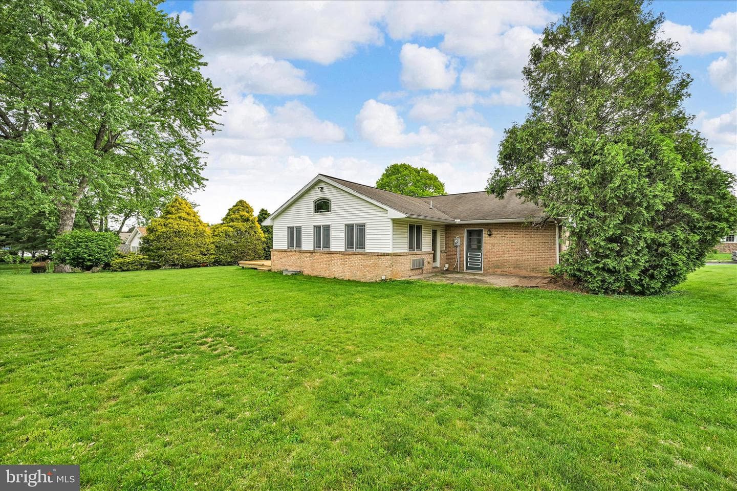 629 Pajabon Drive photo 36