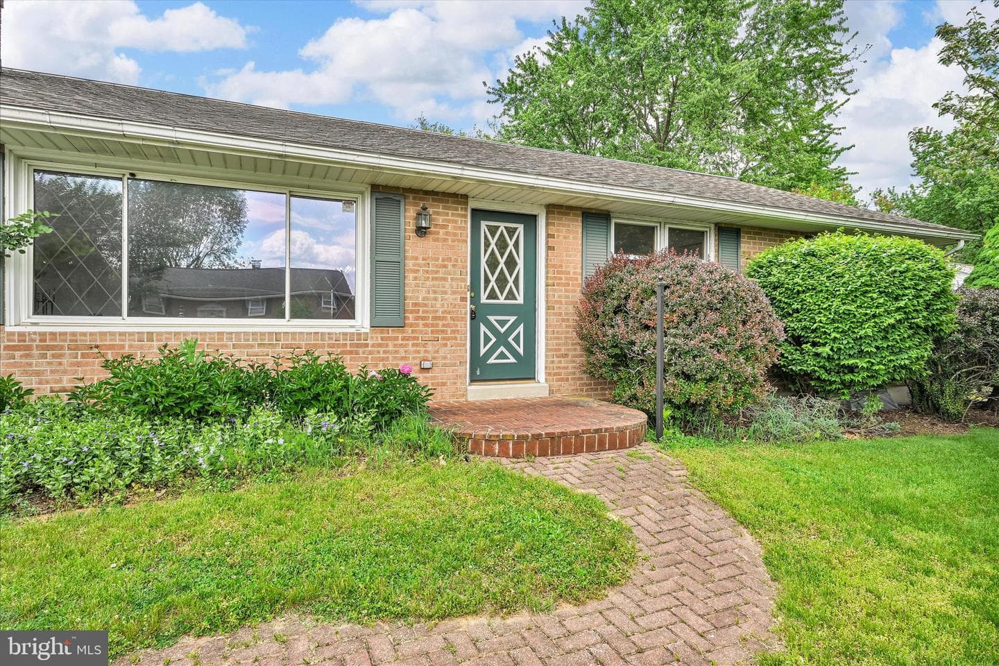 629 Pajabon Drive photo 5