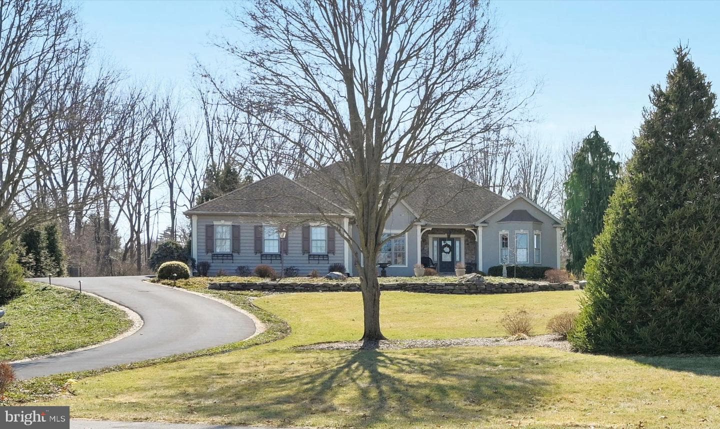 1000 Glenwood Lane photo 10