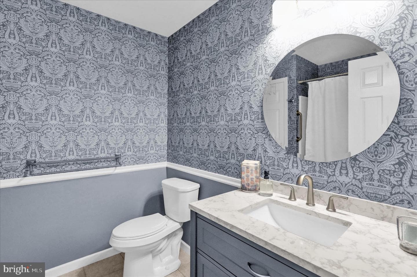 901 Lantern Drive photo 24