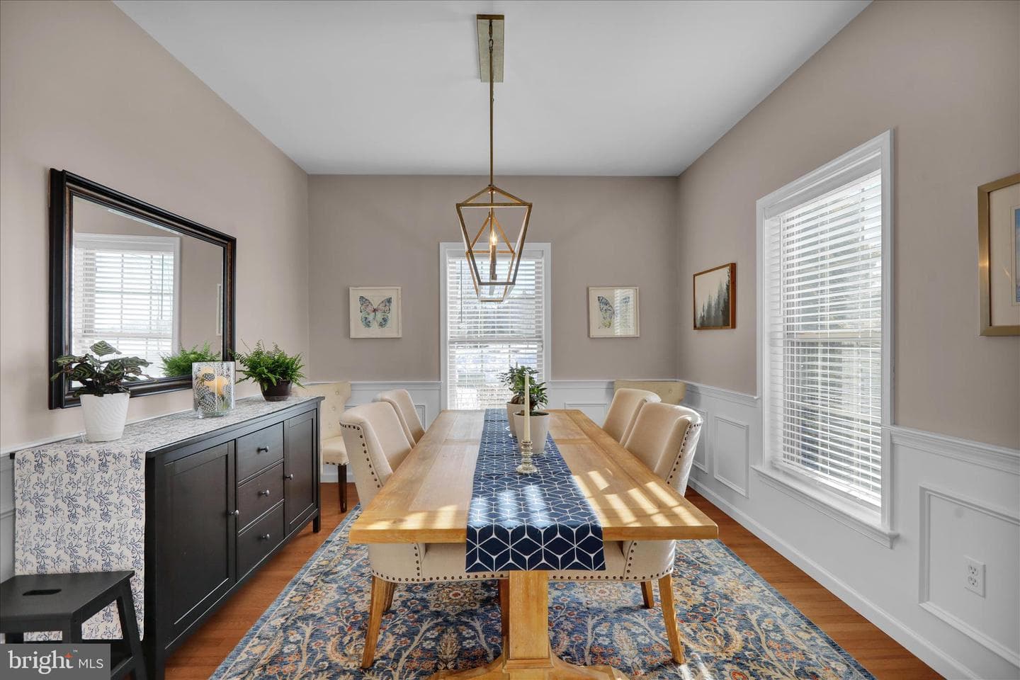 901 Lantern Drive photo 4