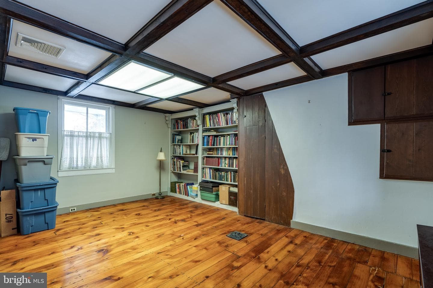 49 S White Oak Street photo 23