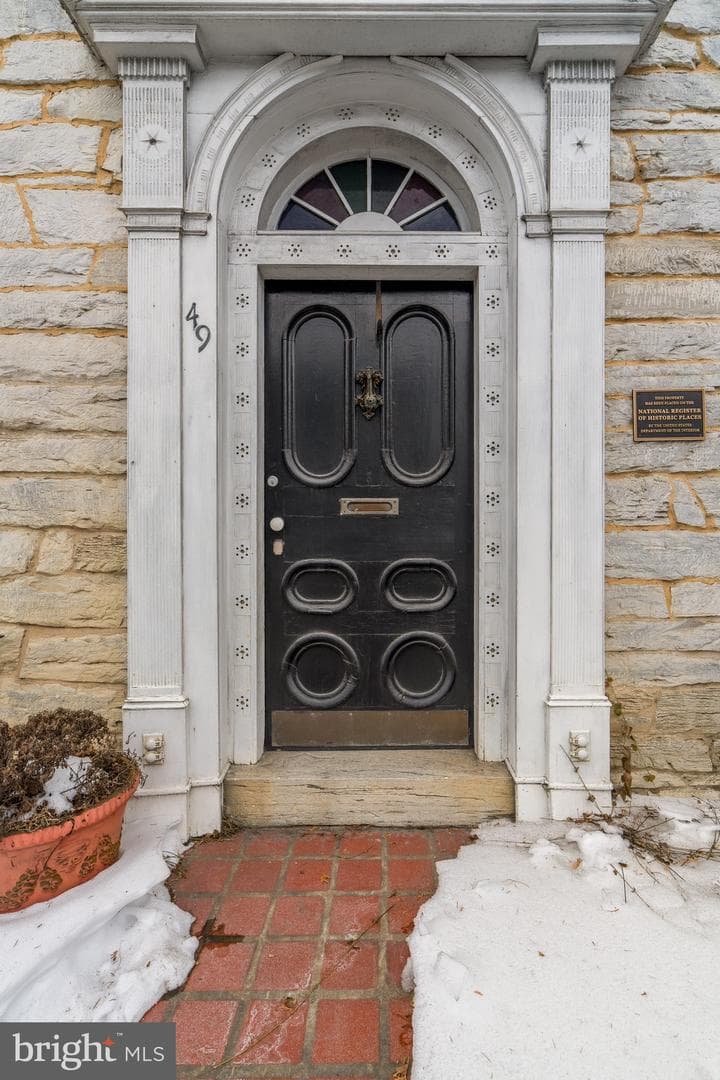 49 S White Oak Street photo 5