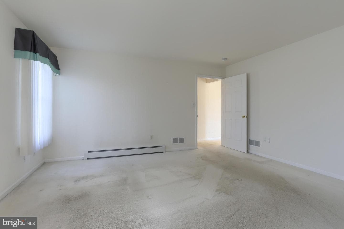 75 Oatfield Ln photo 14